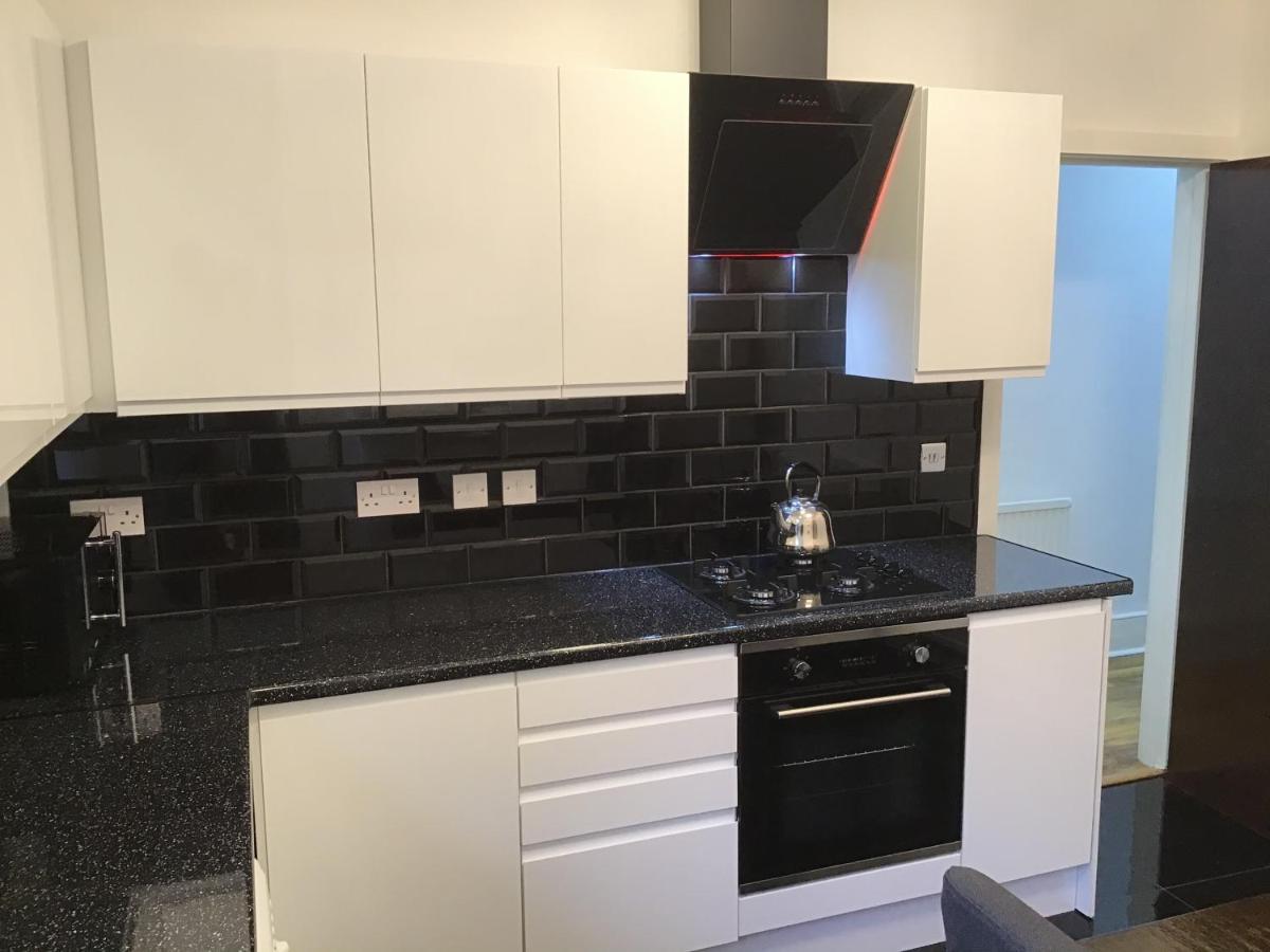 Residential Quarters, General Gordon Square Apartment London Ngoại thất bức ảnh