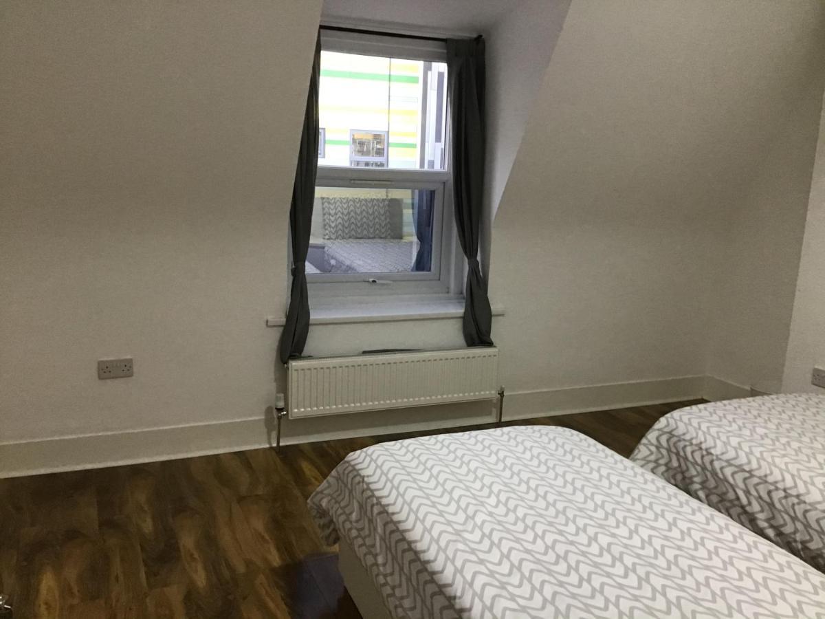 Residential Quarters, General Gordon Square Apartment London Ngoại thất bức ảnh