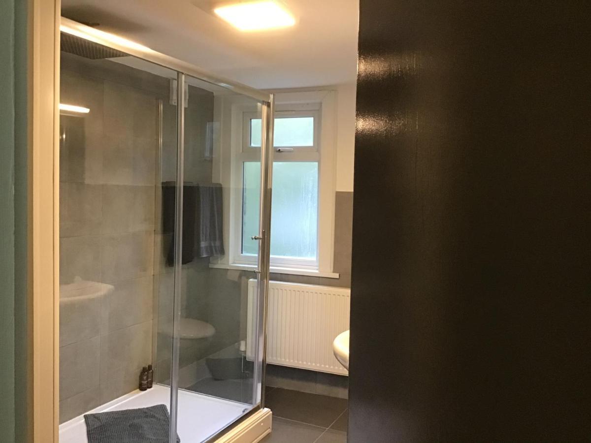 Residential Quarters, General Gordon Square Apartment London Ngoại thất bức ảnh