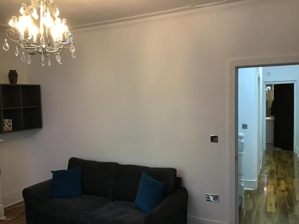 Residential Quarters, General Gordon Square Apartment London Ngoại thất bức ảnh
