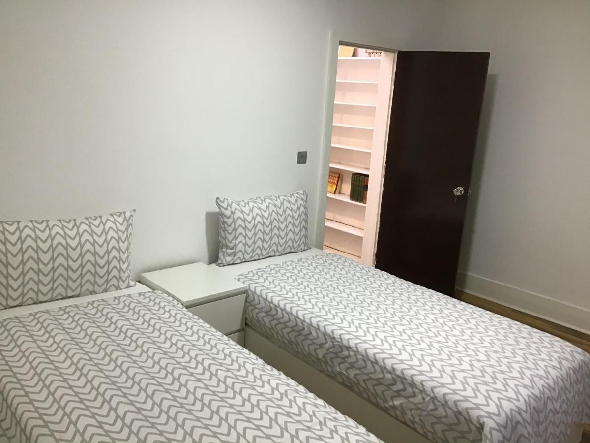 Residential Quarters, General Gordon Square Apartment London Ngoại thất bức ảnh